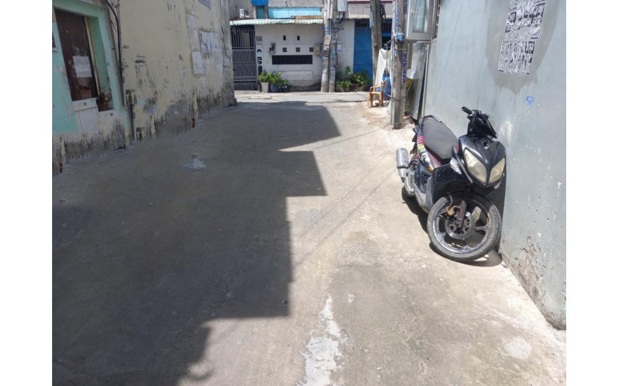 Bán nhà Lê Văn Khương Q12, 45m2, 1 lầu, 2PN, N.4.3m, Đ.5m giá 3.x tỷ